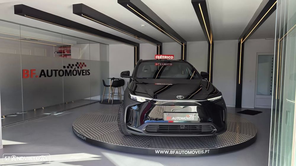 Toyota bZ4X 71,4 kWh Premium - 12