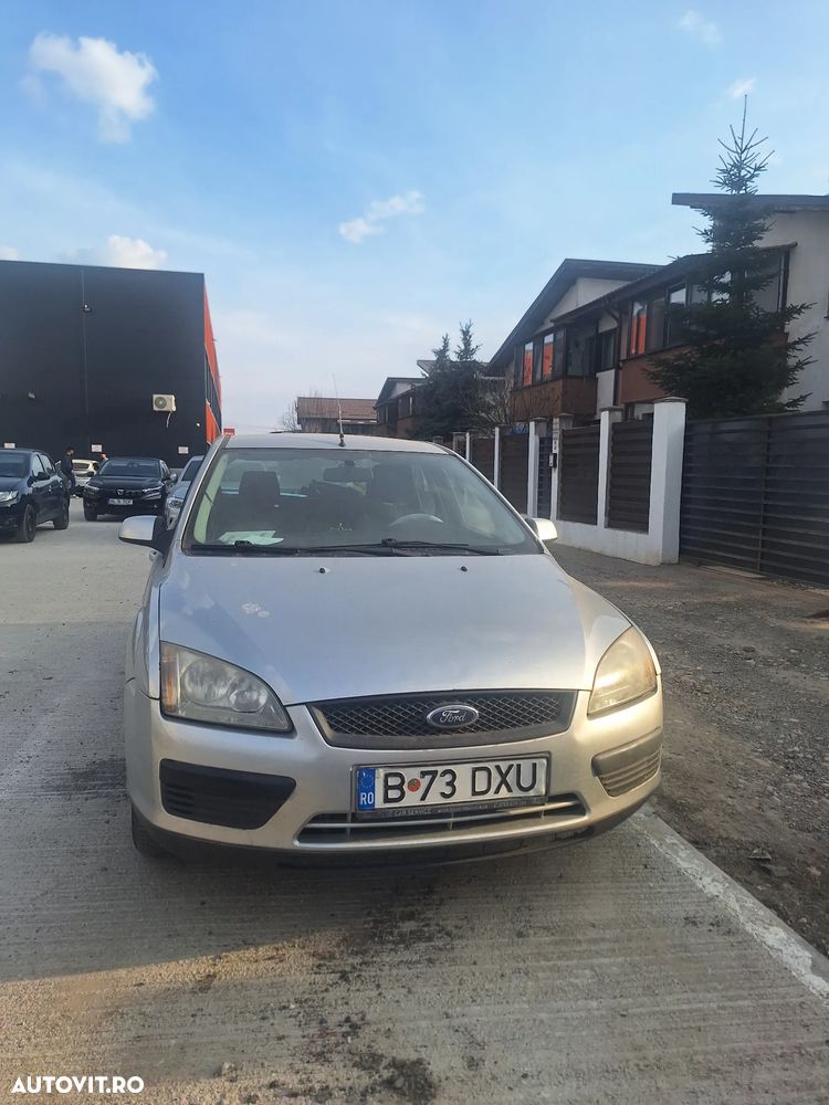Ford Focus - 1
