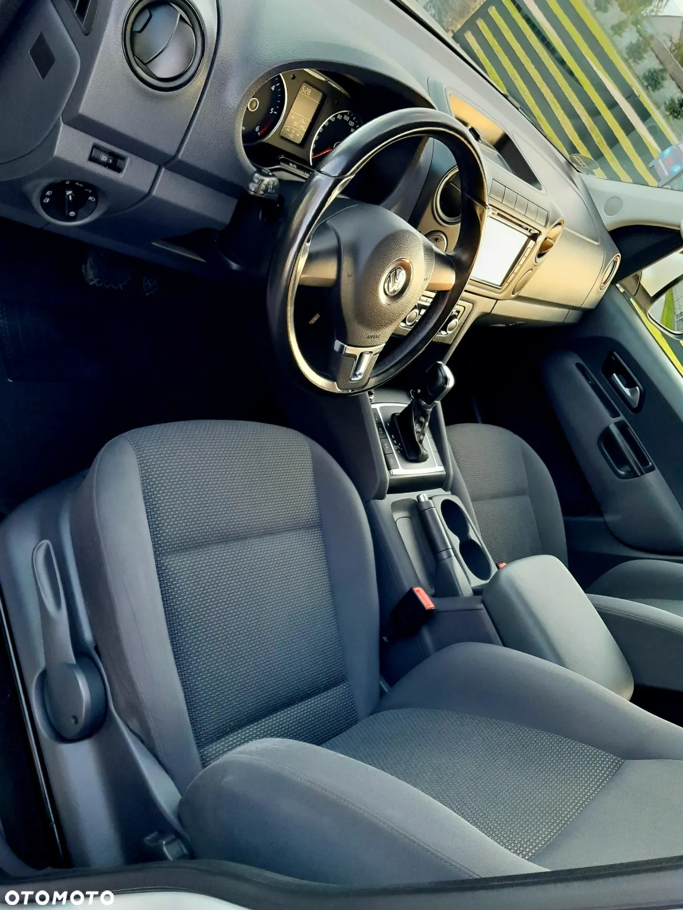 Volkswagen Amarok 2.0 BiTDI 4MOTION Autm - 17