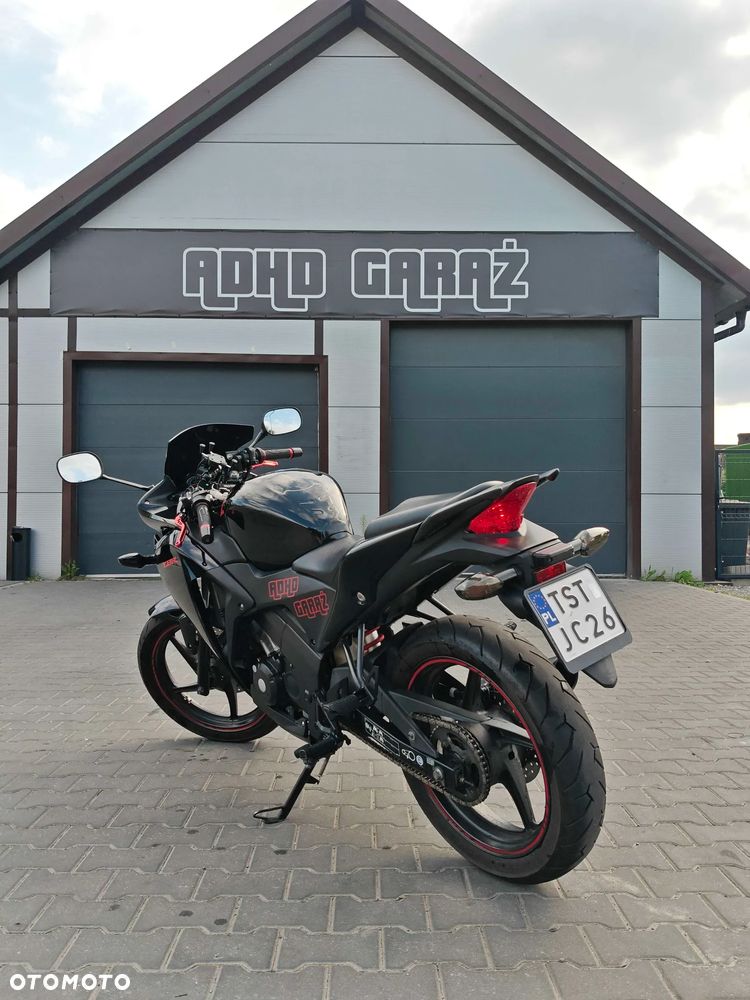 Honda CBR - 4