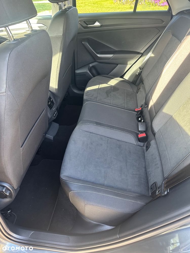 Volkswagen T-Roc 1.5 TSI Style DSG - 6