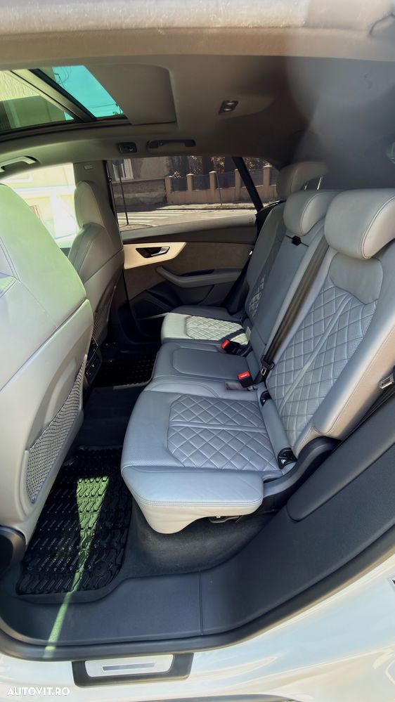 Audi Q8 3.0 55 TFSI e quattro Tiptronic - 20
