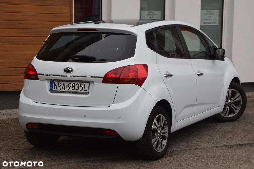 Kia Venga 1.6 CRDi 128 Black Collection - 13