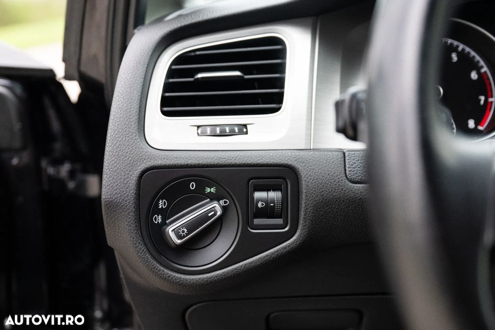 Volkswagen Golf 1.2 TSI BlueMotion Technology Comfortline - 20