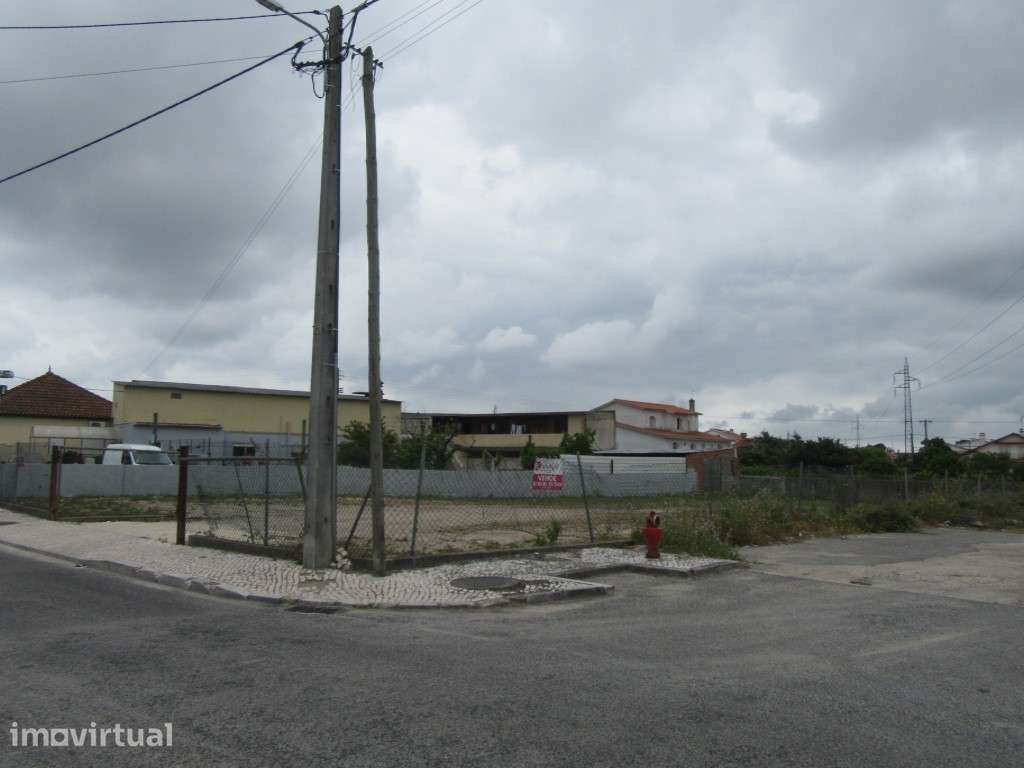 Terreno urbano na Embra, Marinha Grande - Grande imagem: 5/6