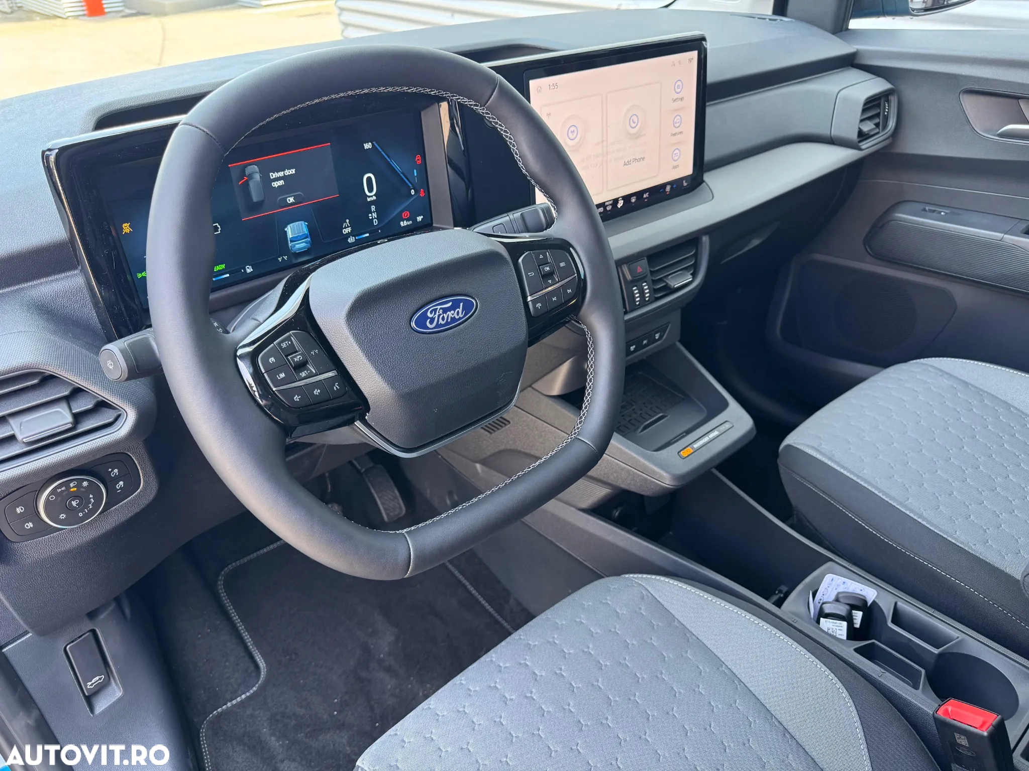 Ford Tourneo Courier - 21