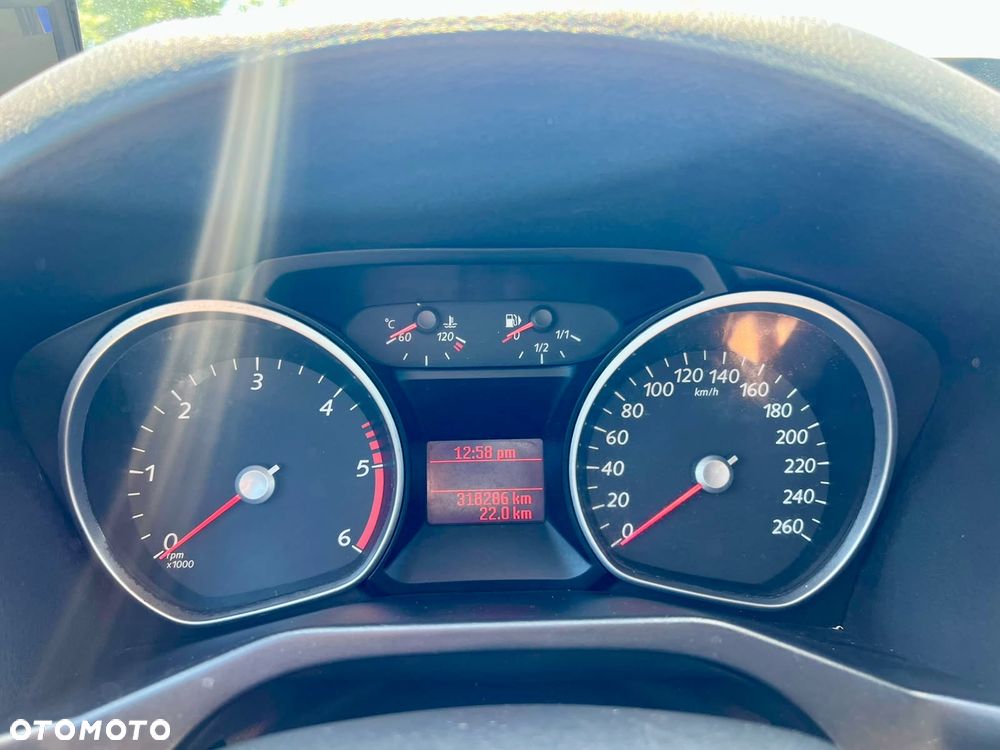 Ford Mondeo - 28