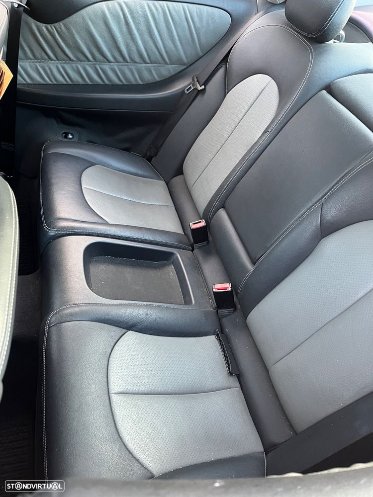 Mercedes-Benz CLK 200 K Avantgarde Aut. - 6