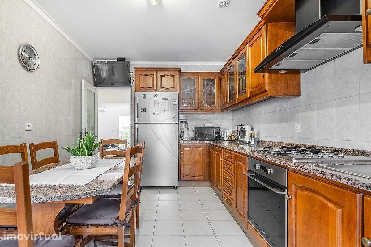 Apartamento T3 Renovado em Brito - Grande imagem: 5/24