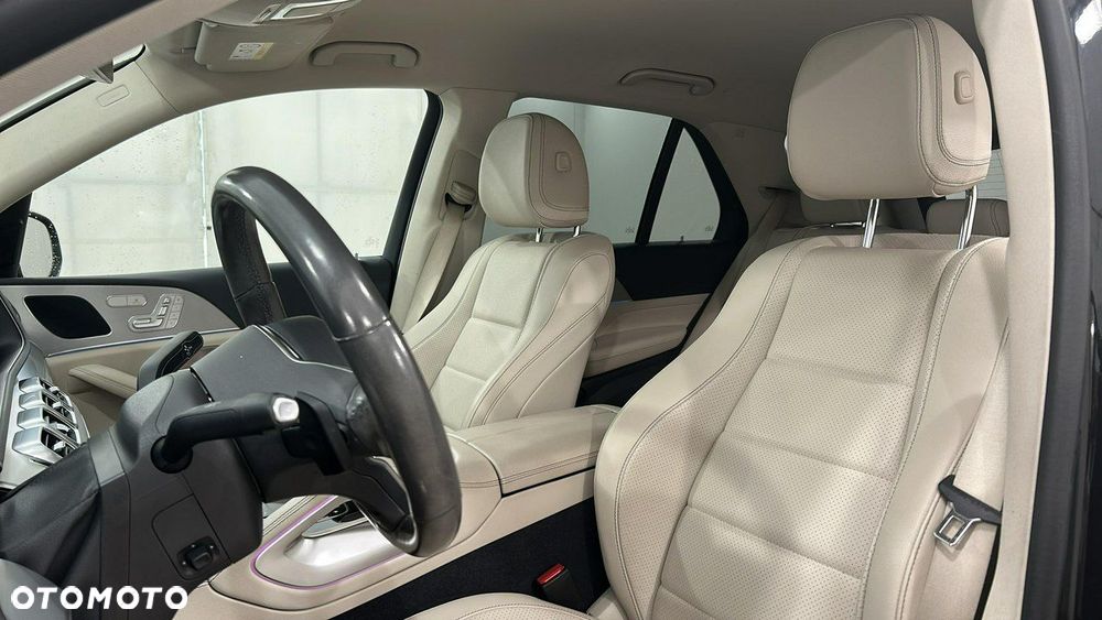 Mercedes-Benz GLE - 10