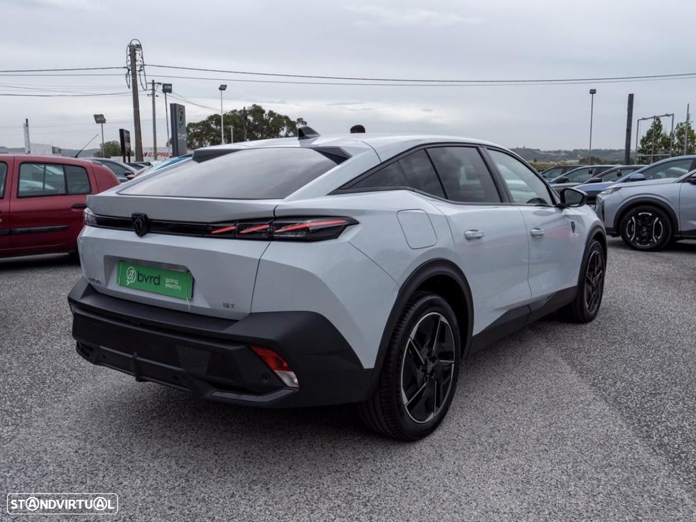 Peugeot E-408 58 kWh GT - 17