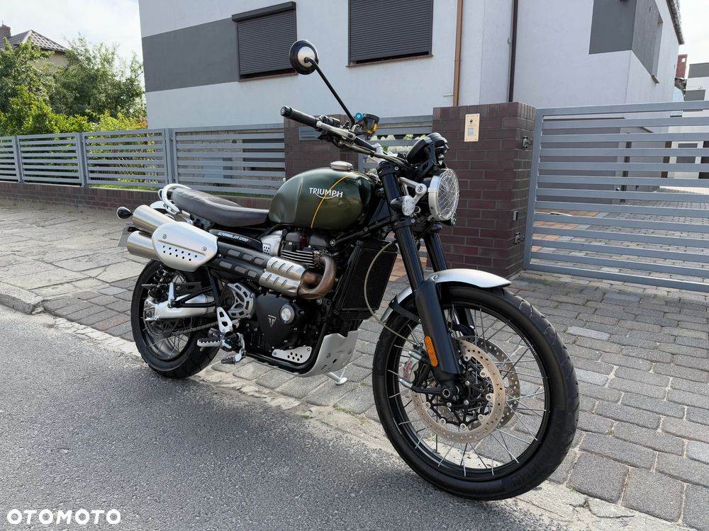 Triumph Scrambler - 1