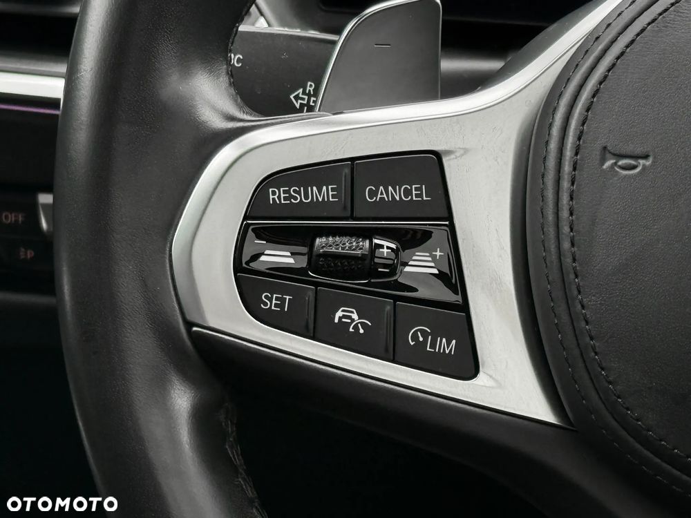 BMW Seria 3 320d xDrive M Sport Sport - 21