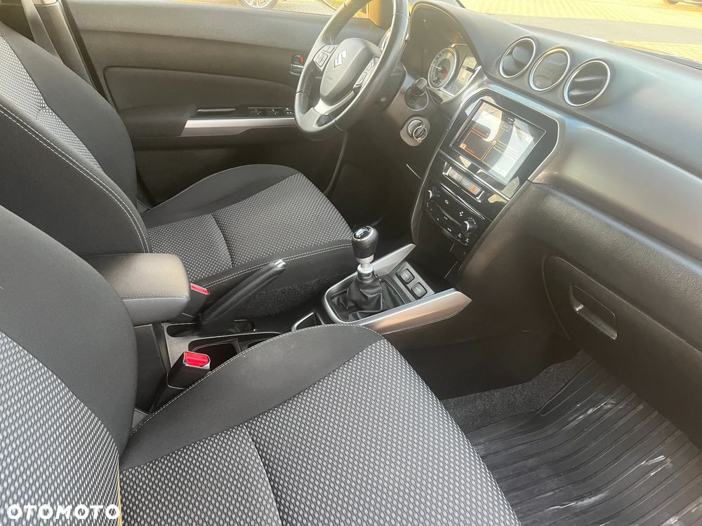 Suzuki Vitara 1.4 Boosterjet Premium 2WD - 8
