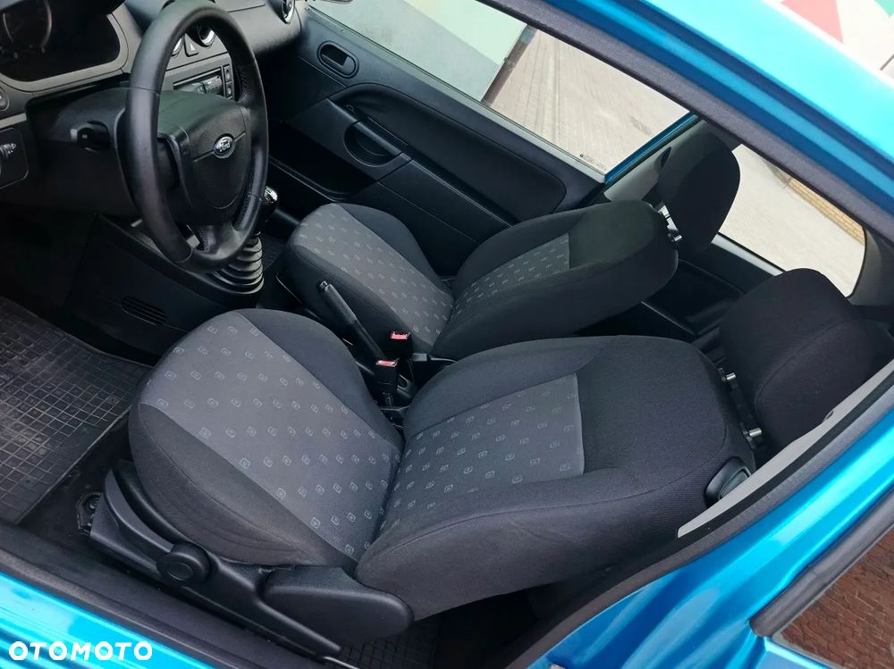 Ford Fiesta 1.4 Blues - 8