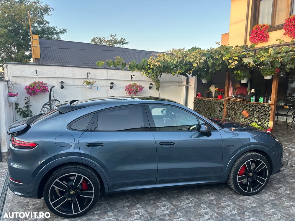Porsche Cayenne - 3