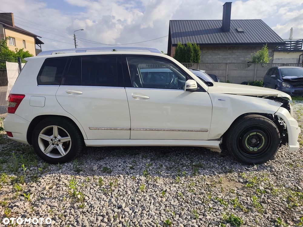 Mercedes-Benz GLK 250 CDI DPF 4Matic BlueEFFICIENCY 7G-TRONIC SPORT EDITION - 7