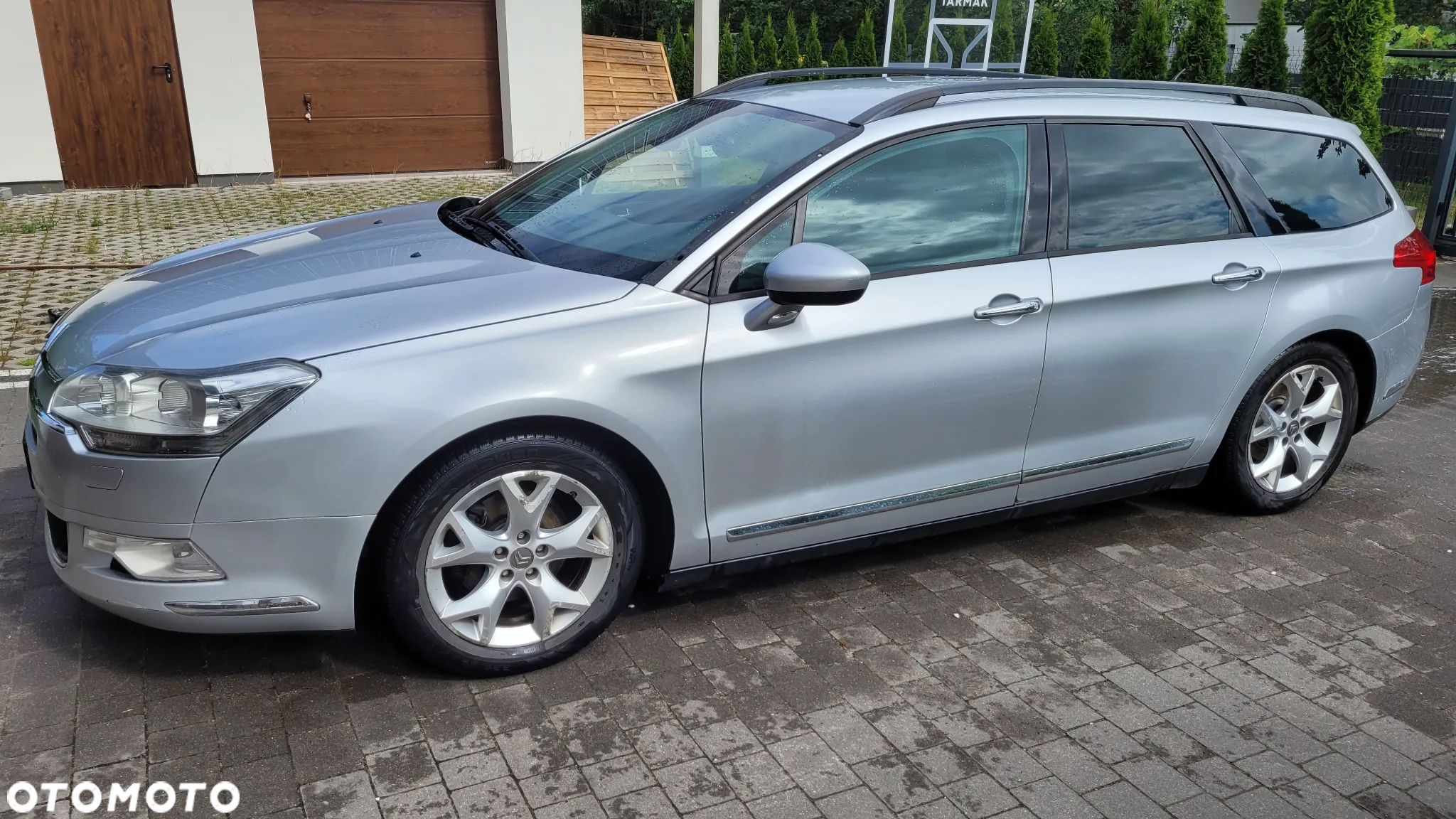 Citroën C5 Tourer HDi 135 FAP Confort - 4