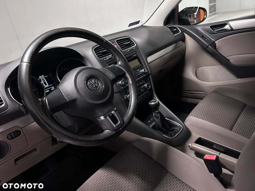 Volkswagen Golf 2.0 TDI Comfortline - 10