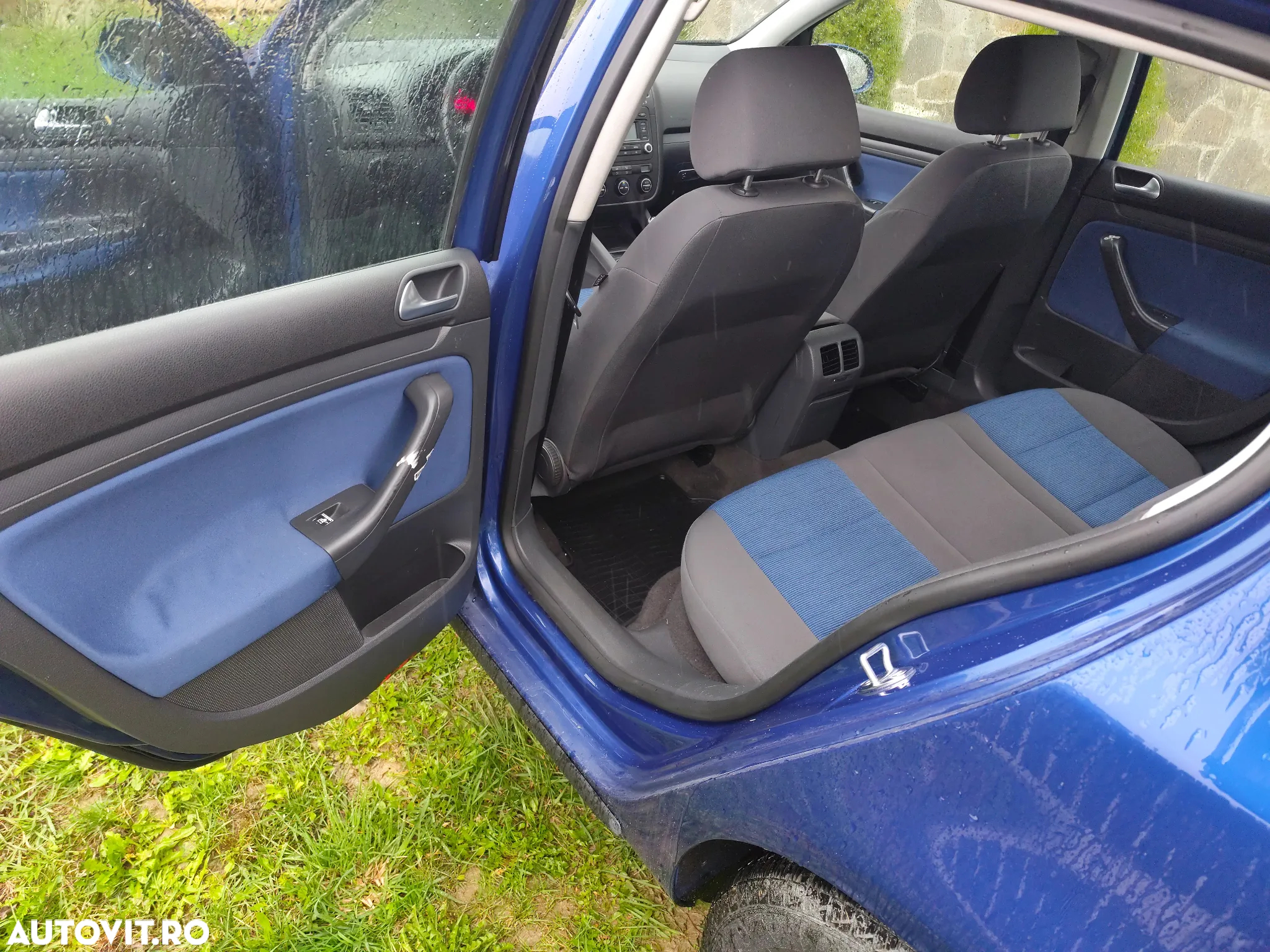 Volkswagen Golf 1.6 Comfortline - 8