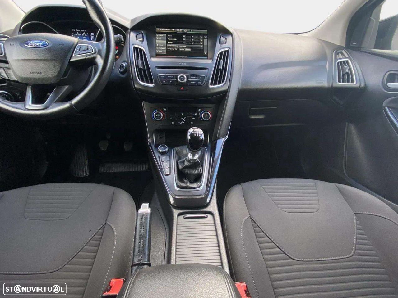 Ford Focus SW 1.0 SCTi Titanium - 9