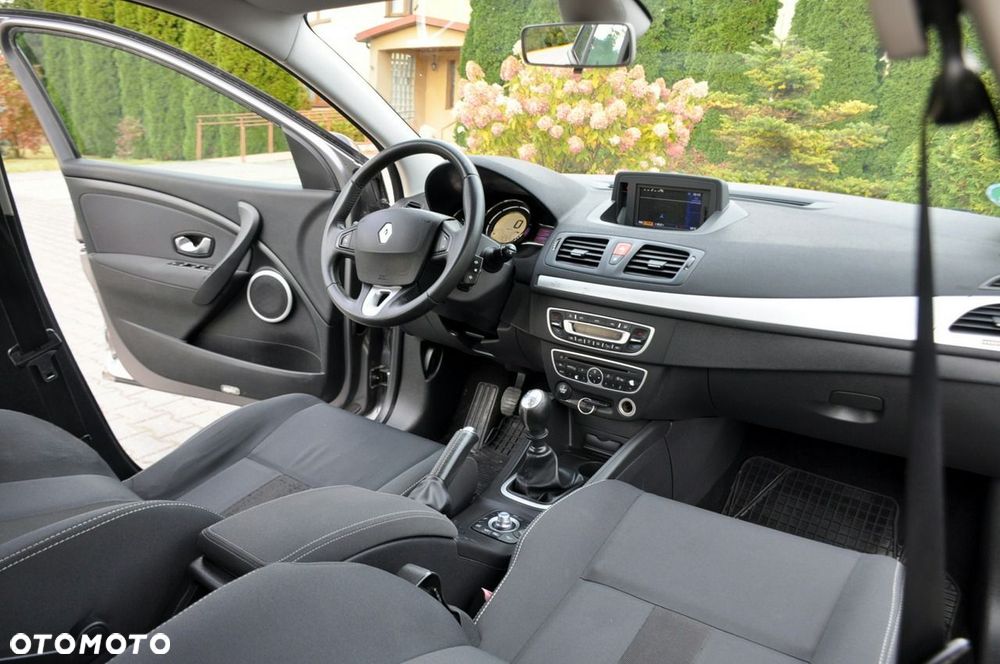 Renault Megane - 24