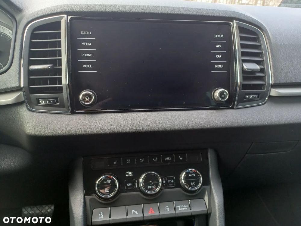 Skoda Karoq 1.5 TSI ACT 4x2 Ambition DSG - 11