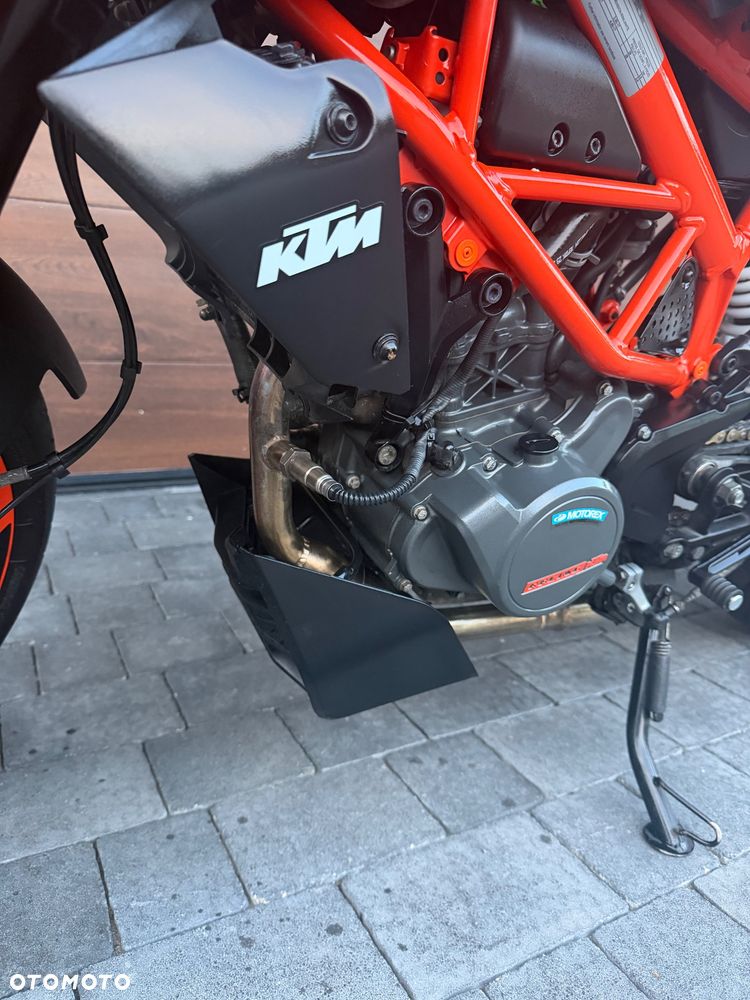KTM Duke 125 - 10