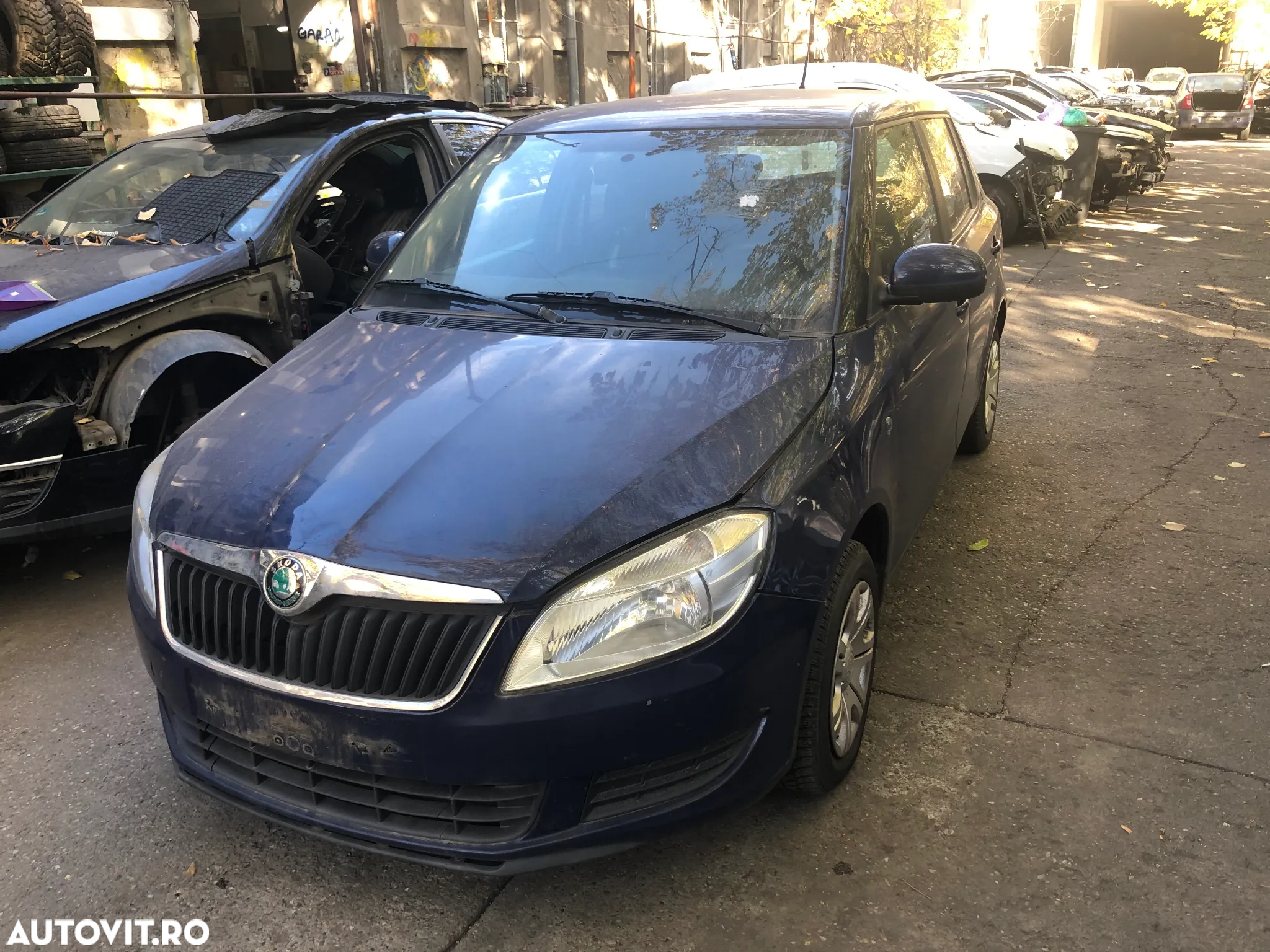 Dezmembrez Skoda Fabia 2 facelift albastru 1.2 benzina 2011 - 9