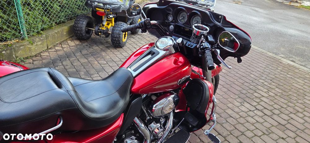 Harley-Davidson FLH Electra Glide - 39