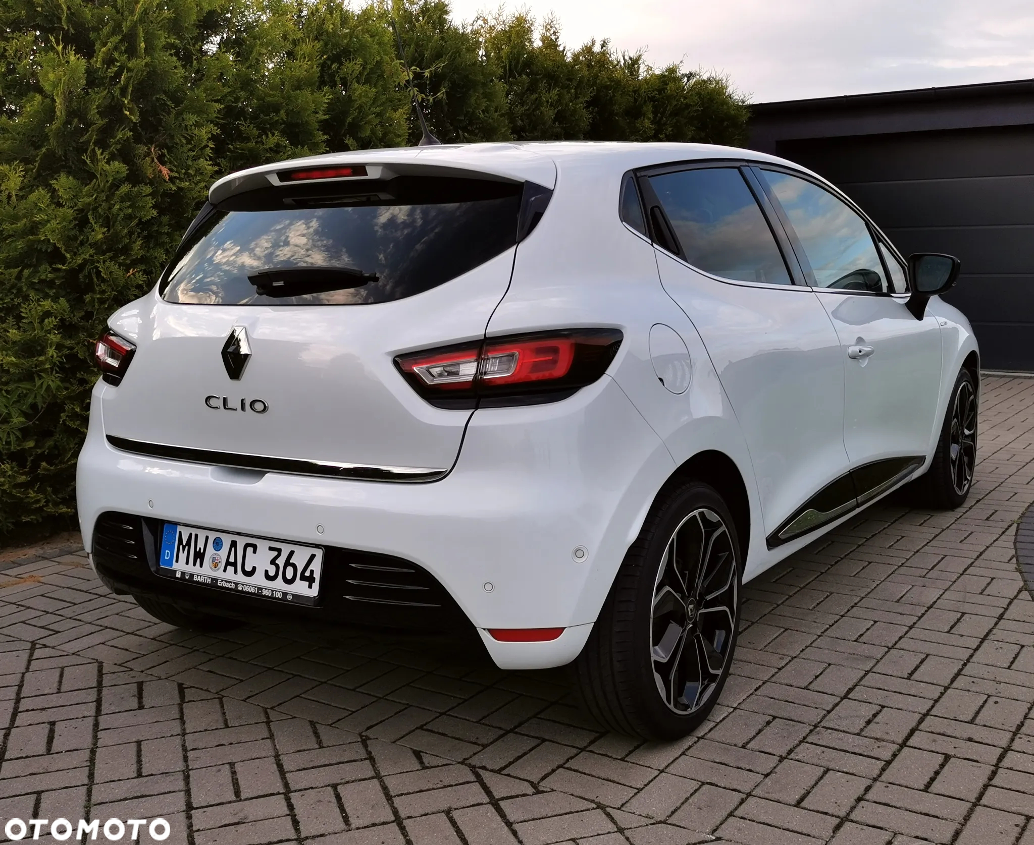 Renault Clio (Energy) TCe 90 Bose Edition - 10