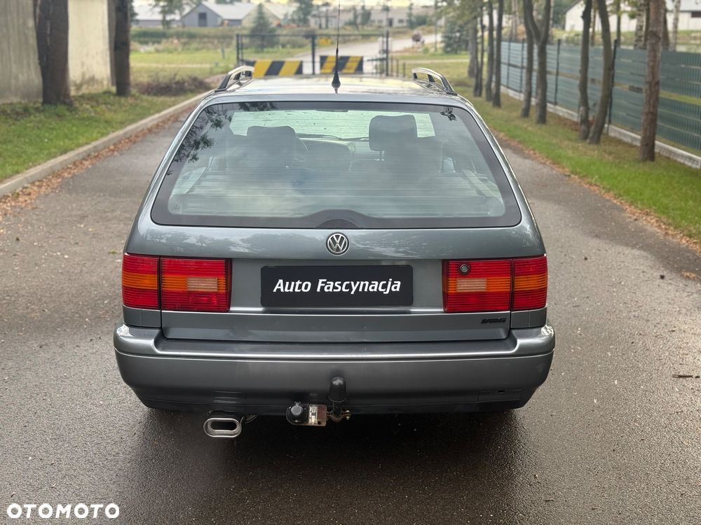 Volkswagen Passat - 5