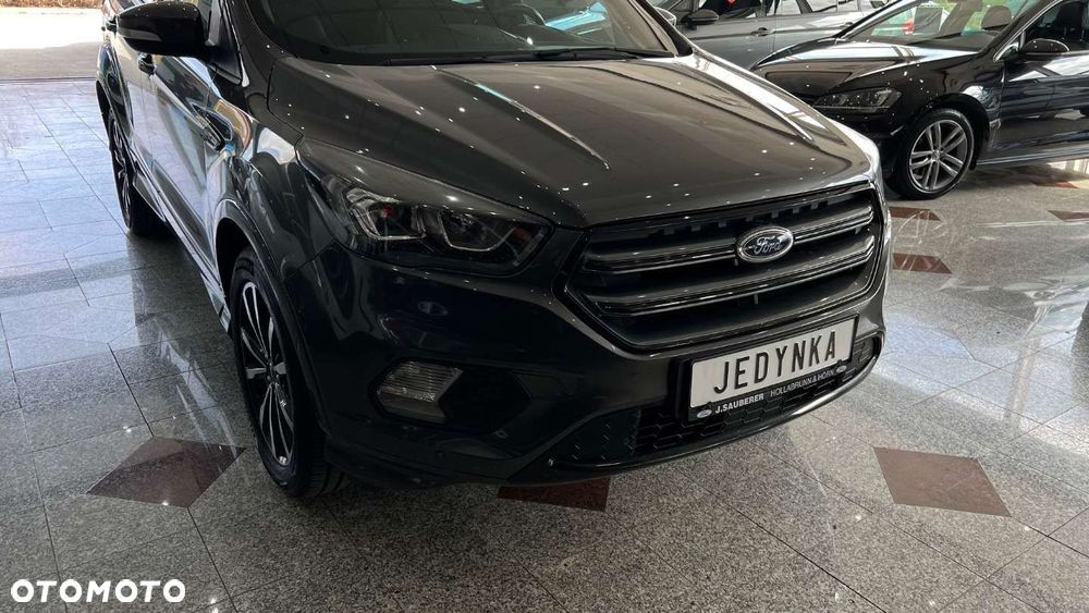 Ford Kuga - 3
