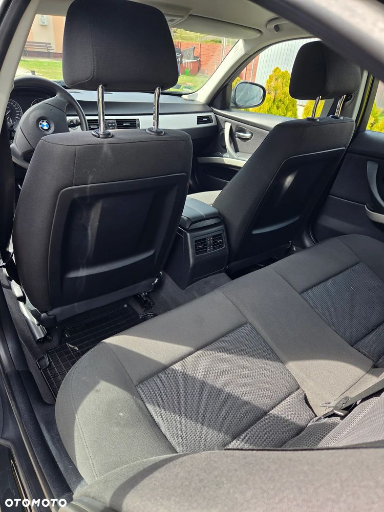 BMW Seria 3 316d - 8