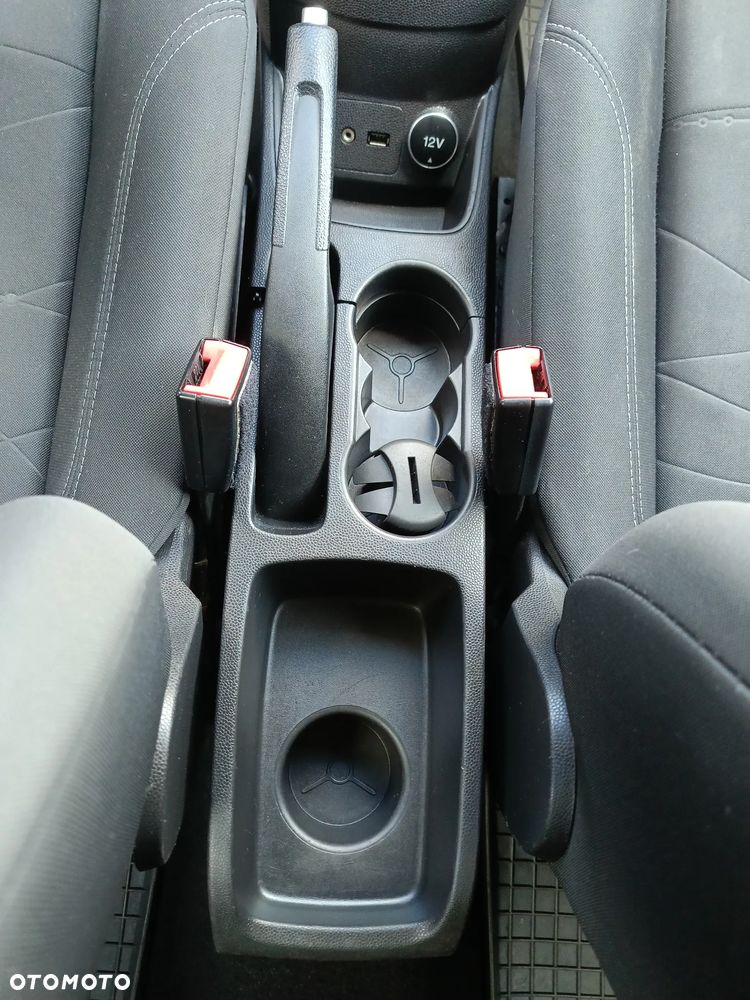 Ford Fiesta 1.25 Silver X (Trend) EU5 - 29