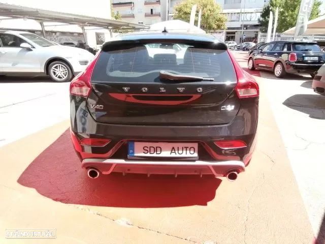 Volvo V40 2.0 D2 R-Design - 8