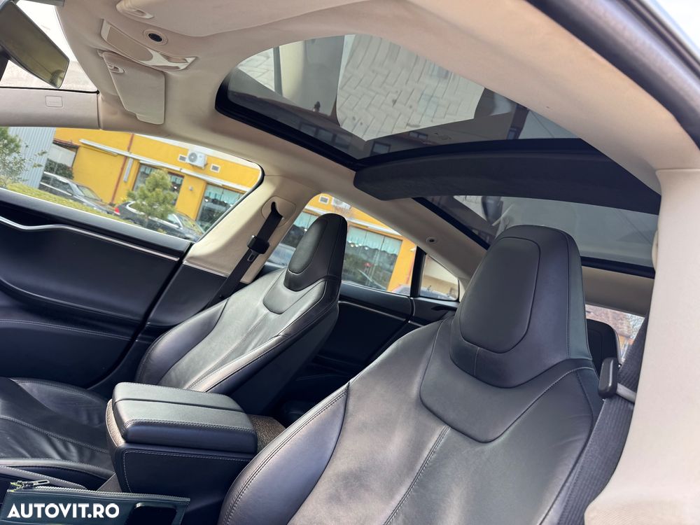 Tesla Model S Long Range - 10