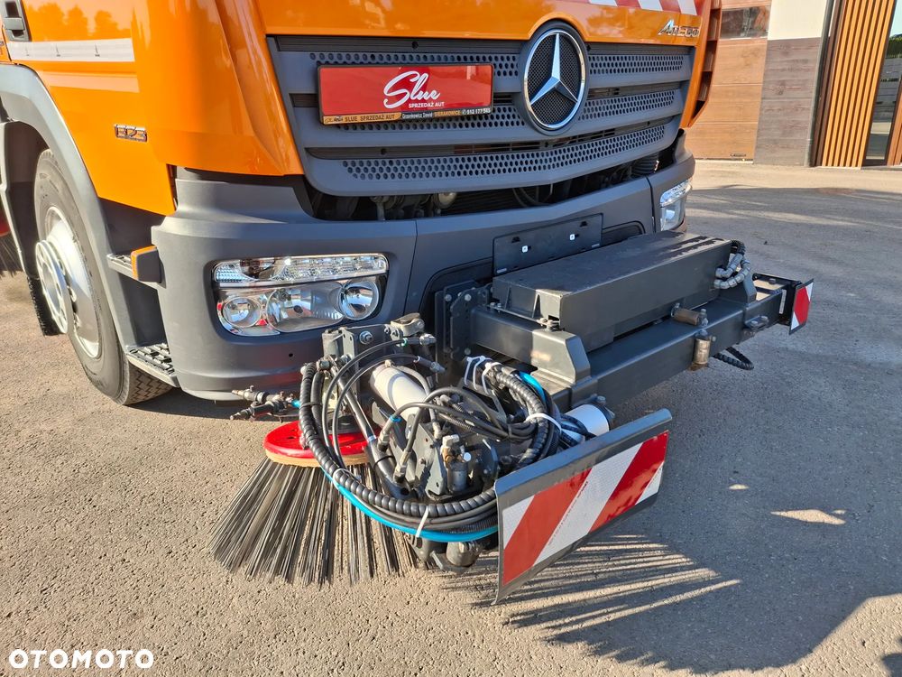 Mercedes-Benz Atego 1523 Zamiatarka Bucher CityFant 6000 EURO 6 Szczotki Lewa Prawa Strona L/R Odchwaszczarka Przednia Szczotka Dodatkowa Rura Do Liści EUnited PM10 - 13