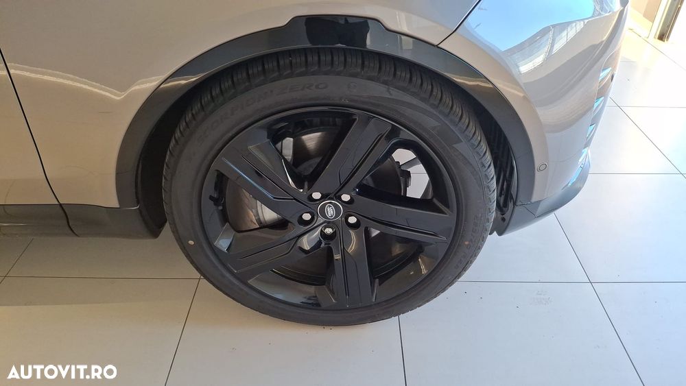 Land Rover Discovery 3.0D 250 MHEV R-Dynamic HSE - 11