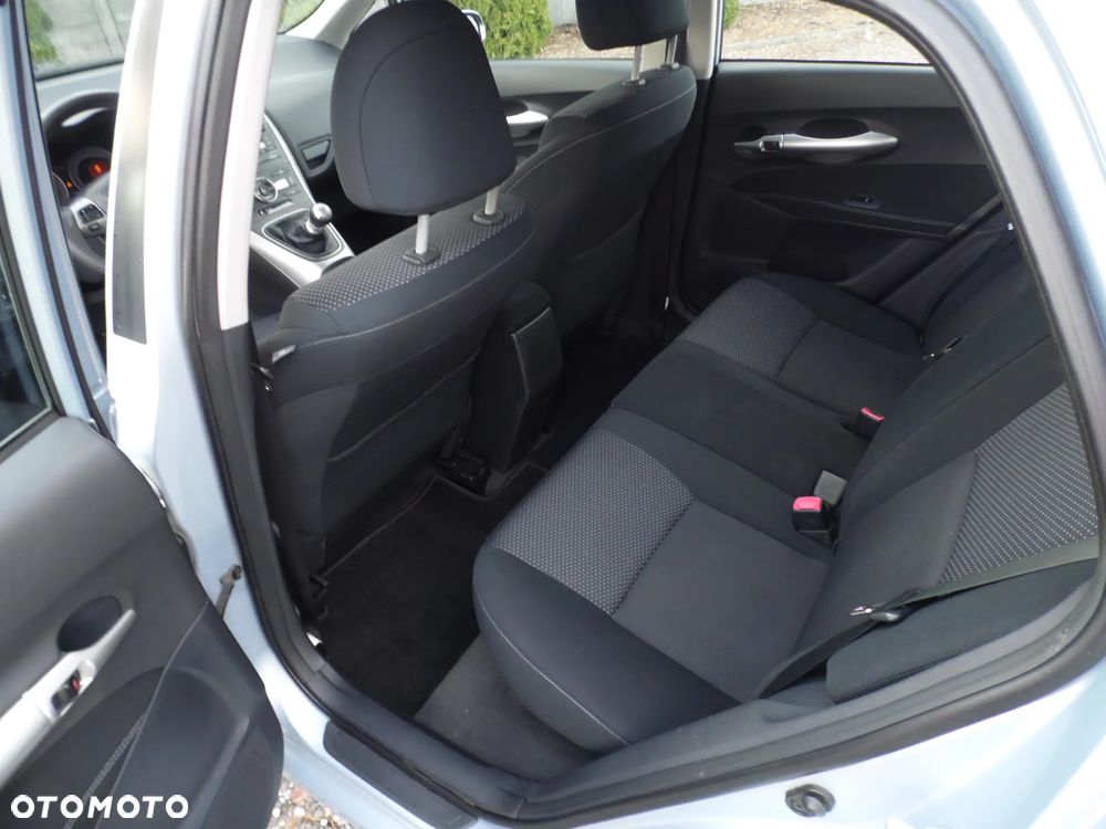 Toyota Auris 1.33 VVT-i Edition - 10