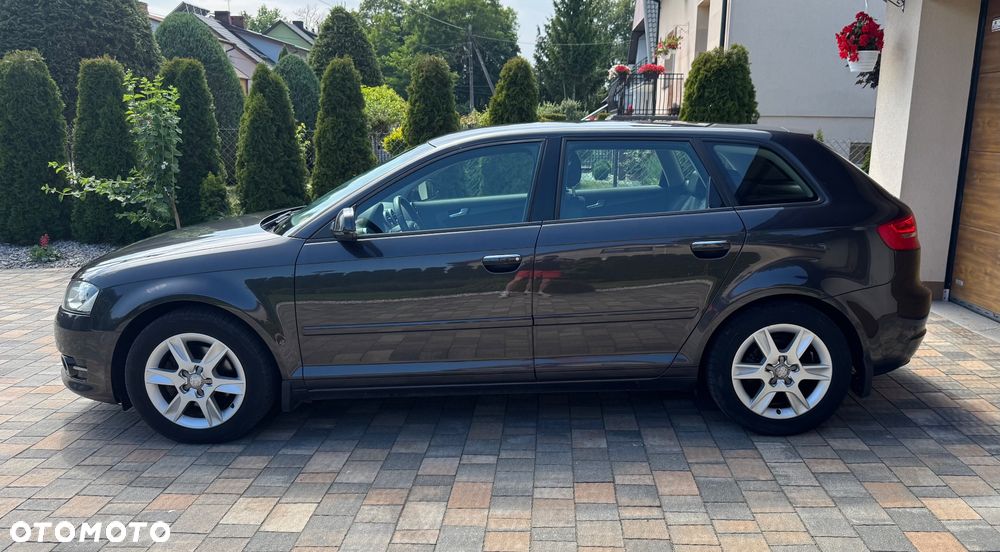 Audi A3 3-drzwiowe 2.0 TDI Attraction - 2