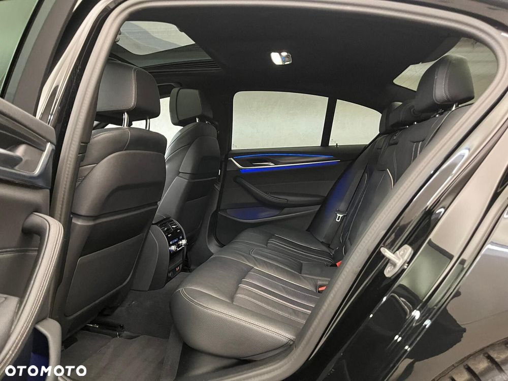 BMW Seria 5 - 33