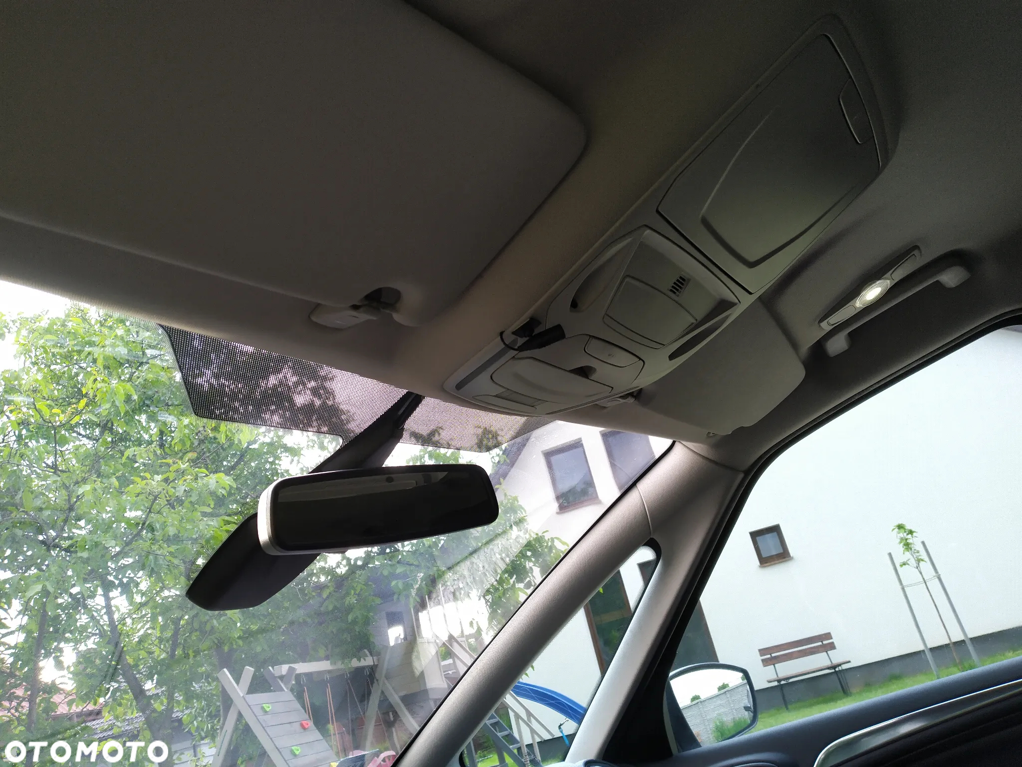 Ford S-Max - 17