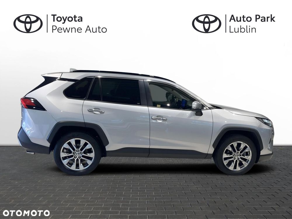 Toyota RAV4 - 6