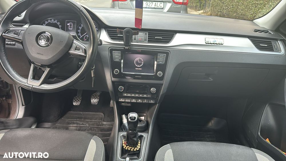 Skoda RAPID 1.6 TDI Style - 9