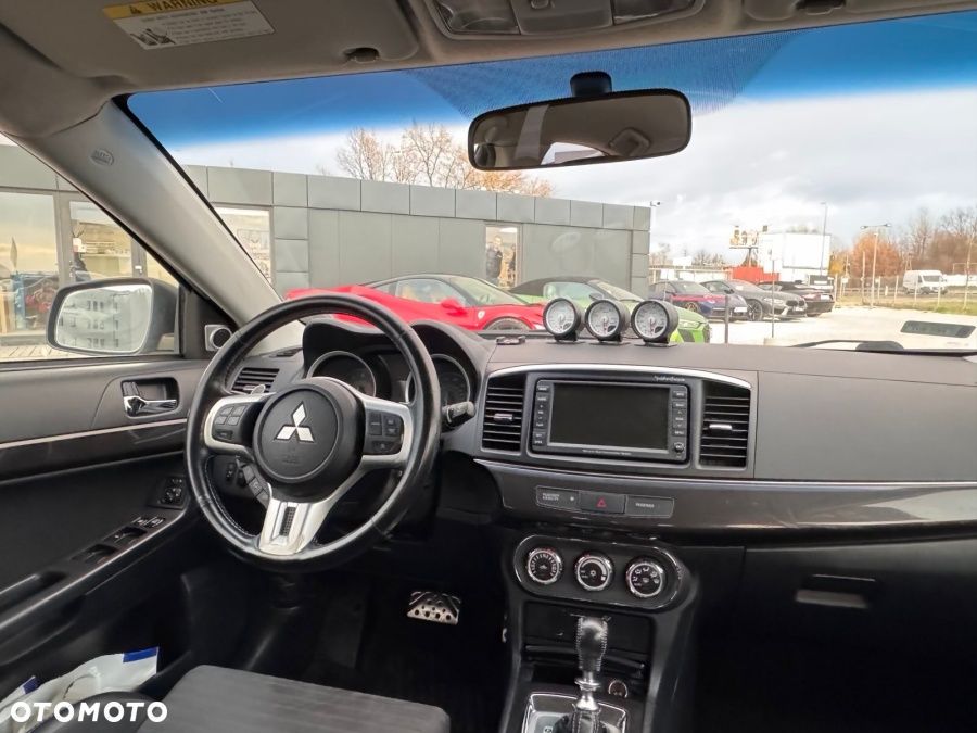 Mitsubishi Lancer Evolution - 14