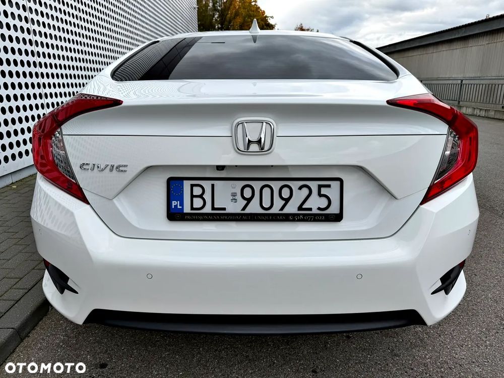 Honda Civic 1.5 i-VTEC Turbo CVT Executive - 4