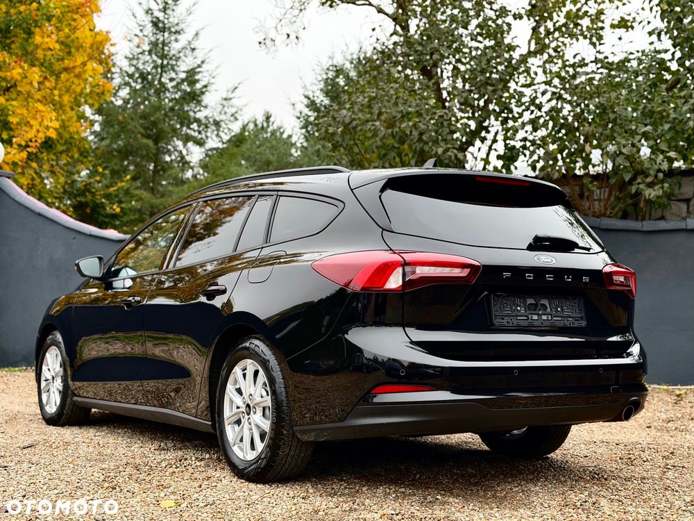 Ford Focus 1.0 EcoBoost Start-Stopp-System COOL&CONNECT DESIGN - 6