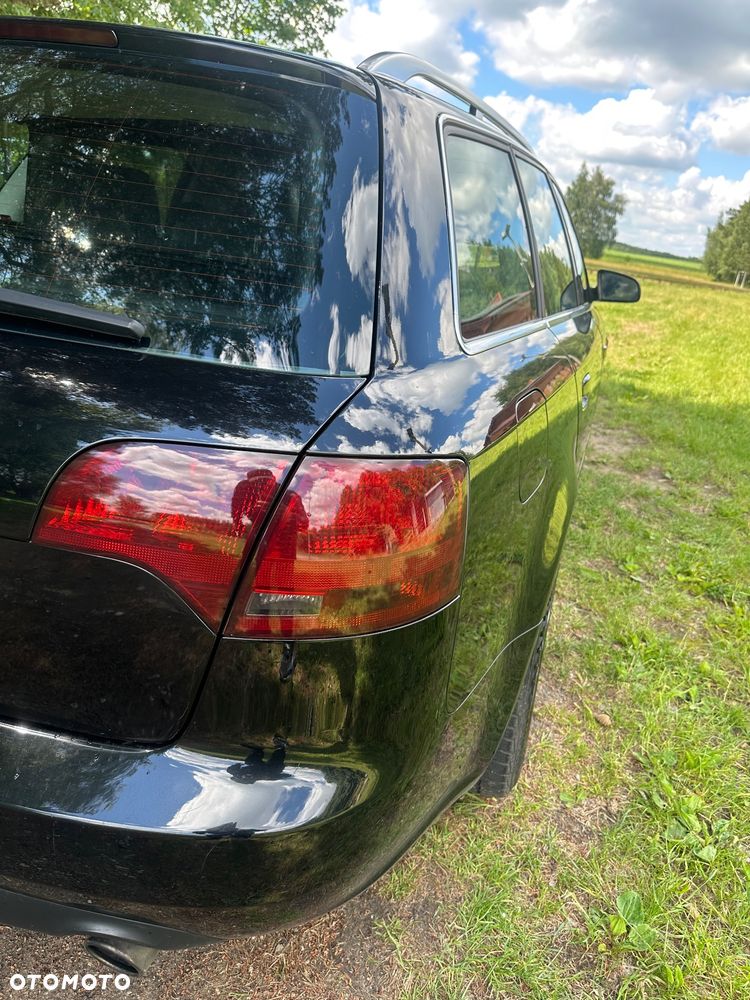 Audi A4 Avant - 16
