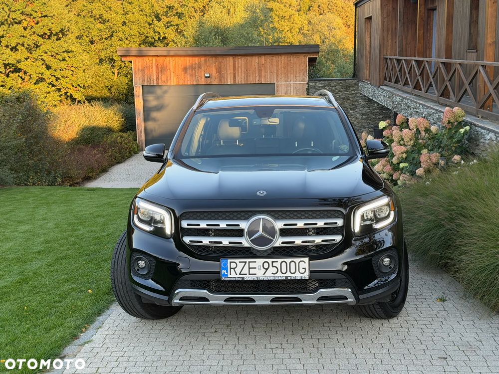 Mercedes-Benz GLB - 2